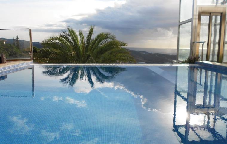 Villas in Spain